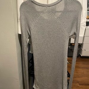 Lululemon- Size 8 Scoopneck sweater with thumbholes